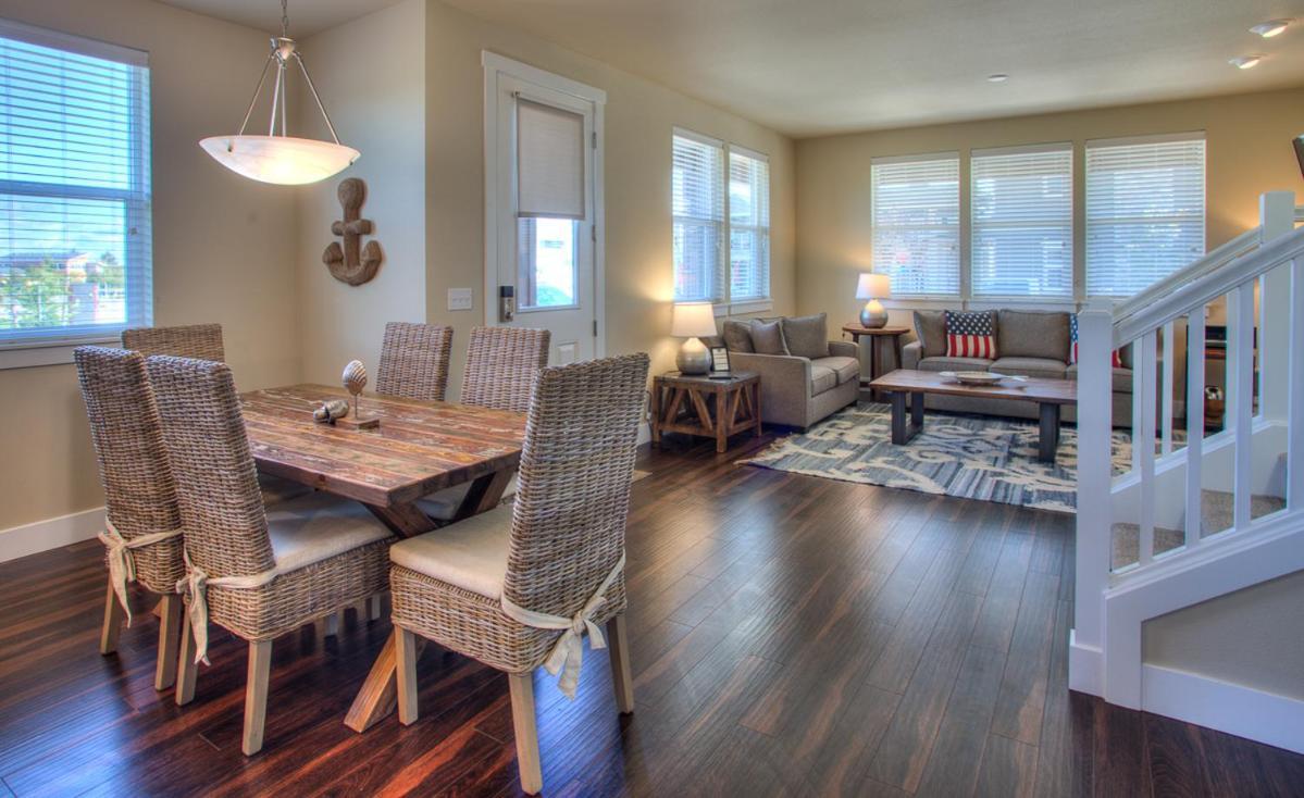 Salty Paws Villa Ocean Shores Dış mekan fotoğraf